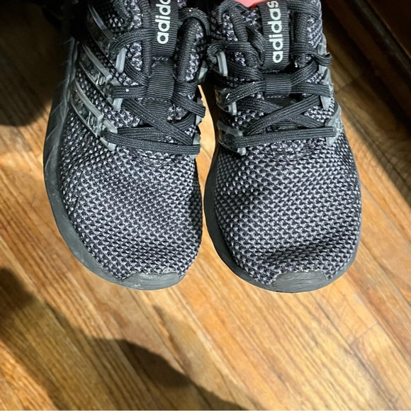 Kids black adidas mesh lace up athletic shoes - Picture 6 of 9